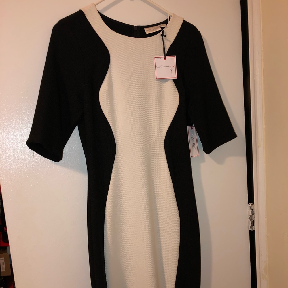 Black and white half sleeve dress